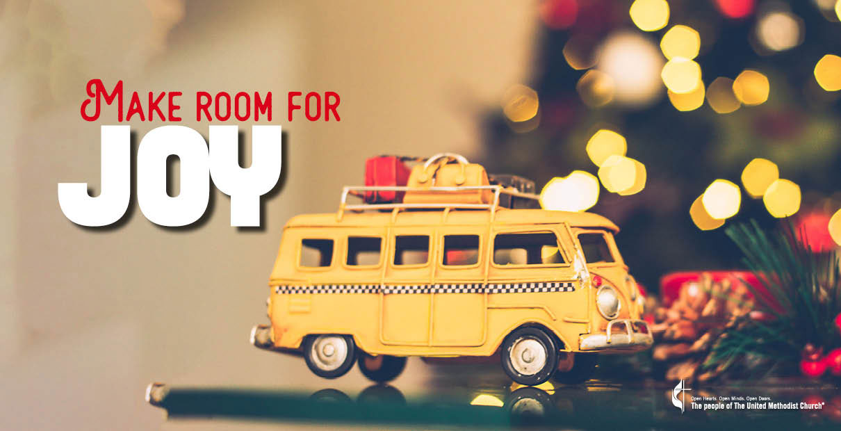 As United Methodists pack to travel for the holidays, we are reminded to let go of negativity, freeing us to receive Christmas joy. Image by Troy Dossett, United Methodist Communications.