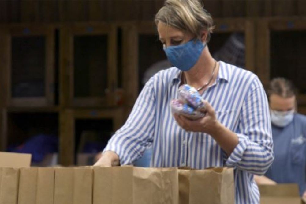 Atlanta food pantry receives Sheltering in Love UMCOR grant to help during pandemic.