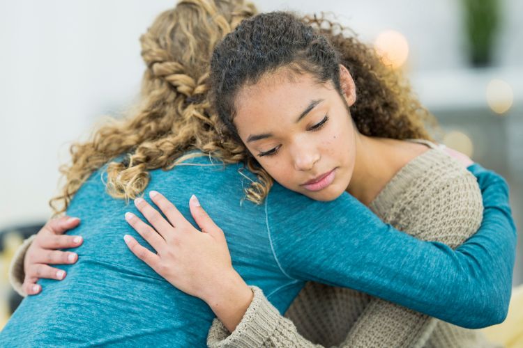 How to help children after a crisis