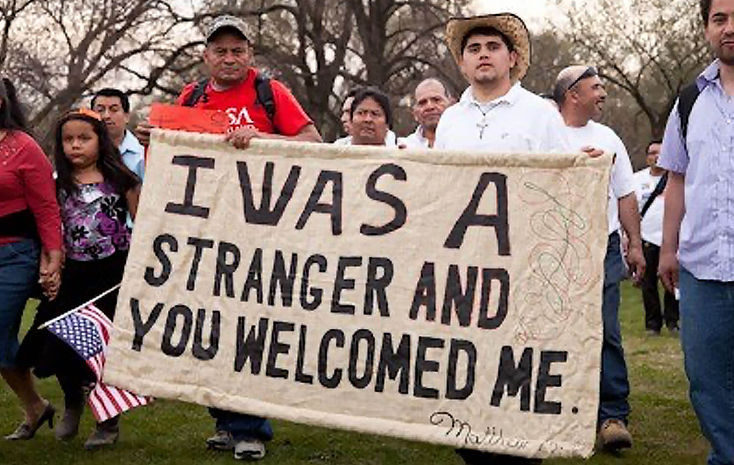 Jesus disse: “Quando vocês recebem um estranho, vocês me recebem…” Mateus 25:35. Foto cortesia do Conselho de Bispos da Igreja Metodista Unida.